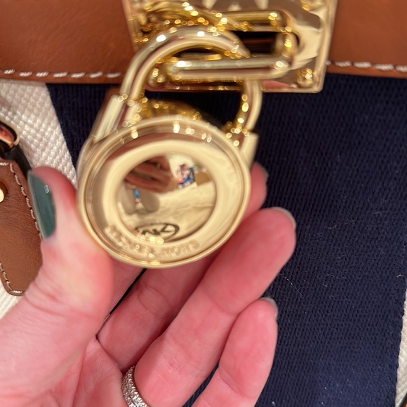 NWT MICHAEL KORS Hamilton mono stripe navy large canvas tote a - Picture 6 of 9